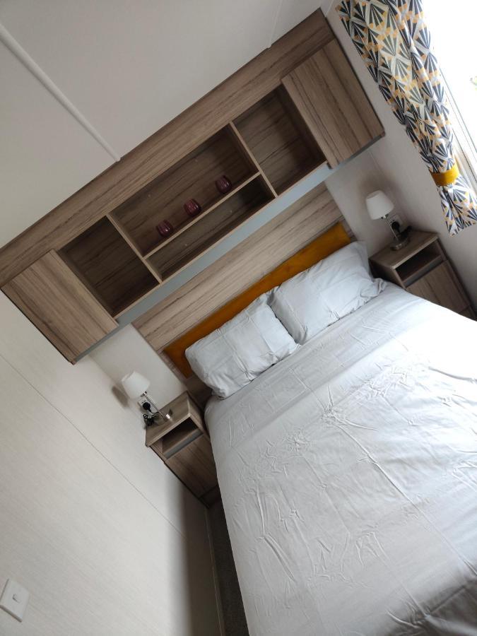 J6 Static Caravan, Fairway Holiday Park 샌다운 외부 사진