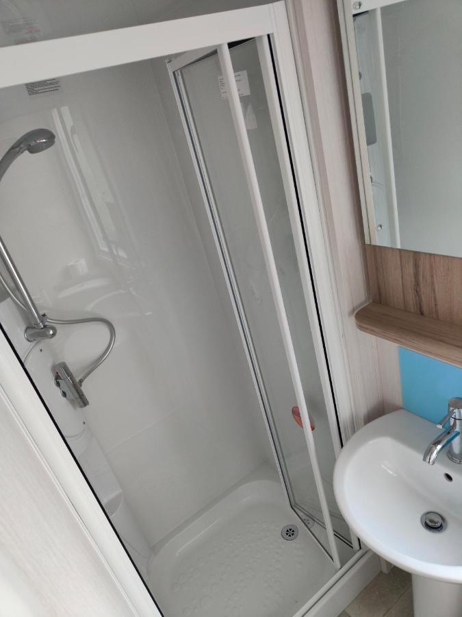 J6 Static Caravan, Fairway Holiday Park 샌다운 외부 사진