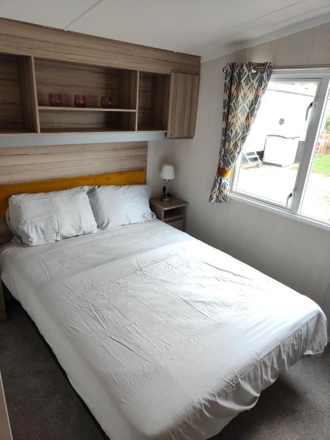 J6 Static Caravan, Fairway Holiday Park 샌다운 외부 사진