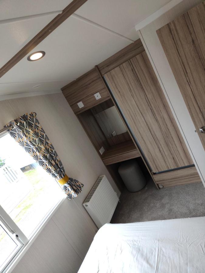 J6 Static Caravan, Fairway Holiday Park 샌다운 외부 사진